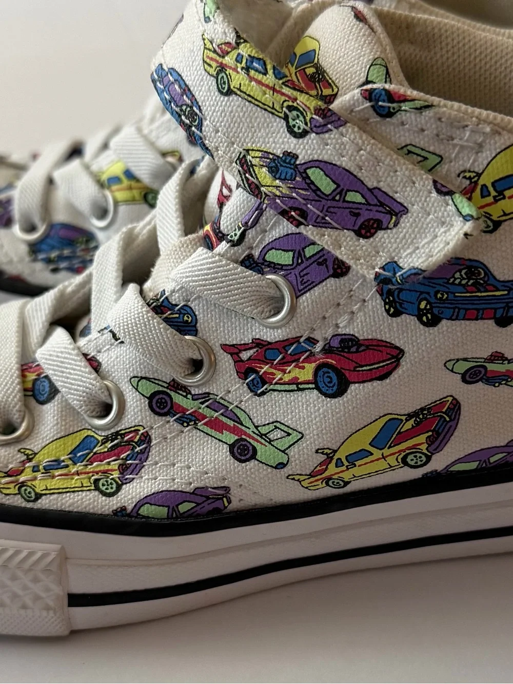 Converse Chuck Taylor All Star Kids Size 13 High Top Car Print Sneakers